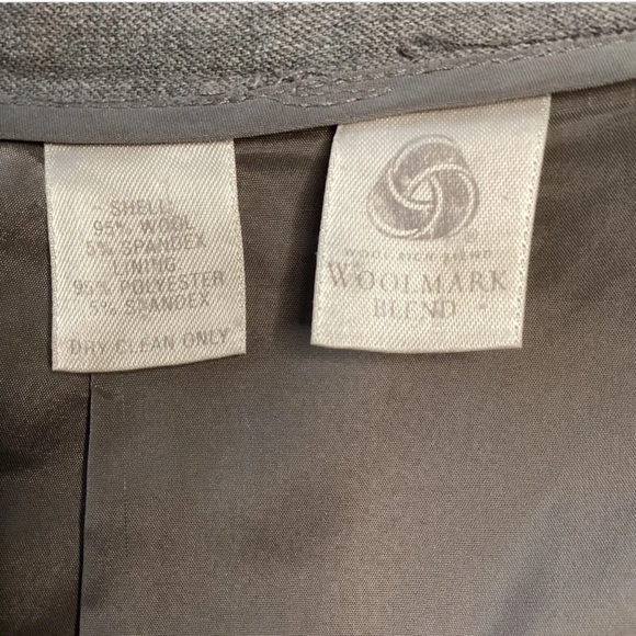 Talora Gray Skirt 95% Wool Lined Size 4 Back Zipper Italian-Made - Picture 8 of 14